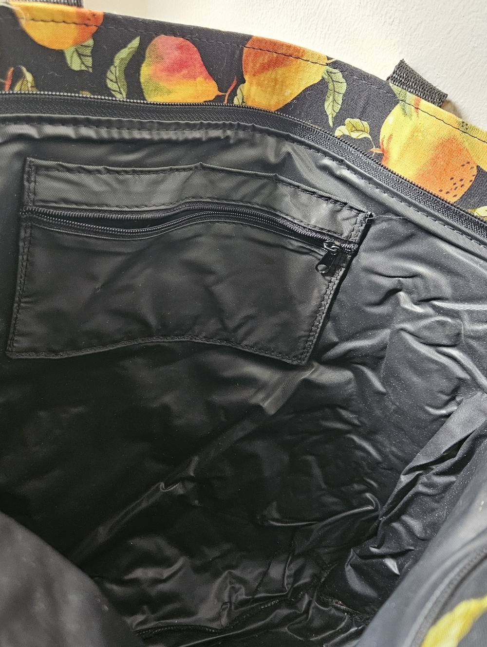 Black Fruit Print Tote Bag, Zip Top - Unbranded, 16.5"x14" x3", 12" Strap - Picture 5 of 8
